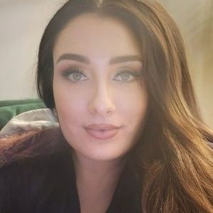 Meet your Posher, Candice